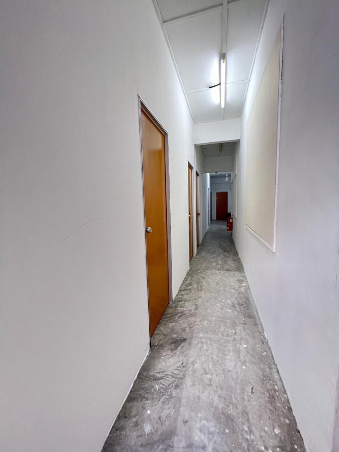 Jiaxin Dormitory - Puteri Wangsa 家馨旅舍 Ulu Tiram Exteriér fotografie