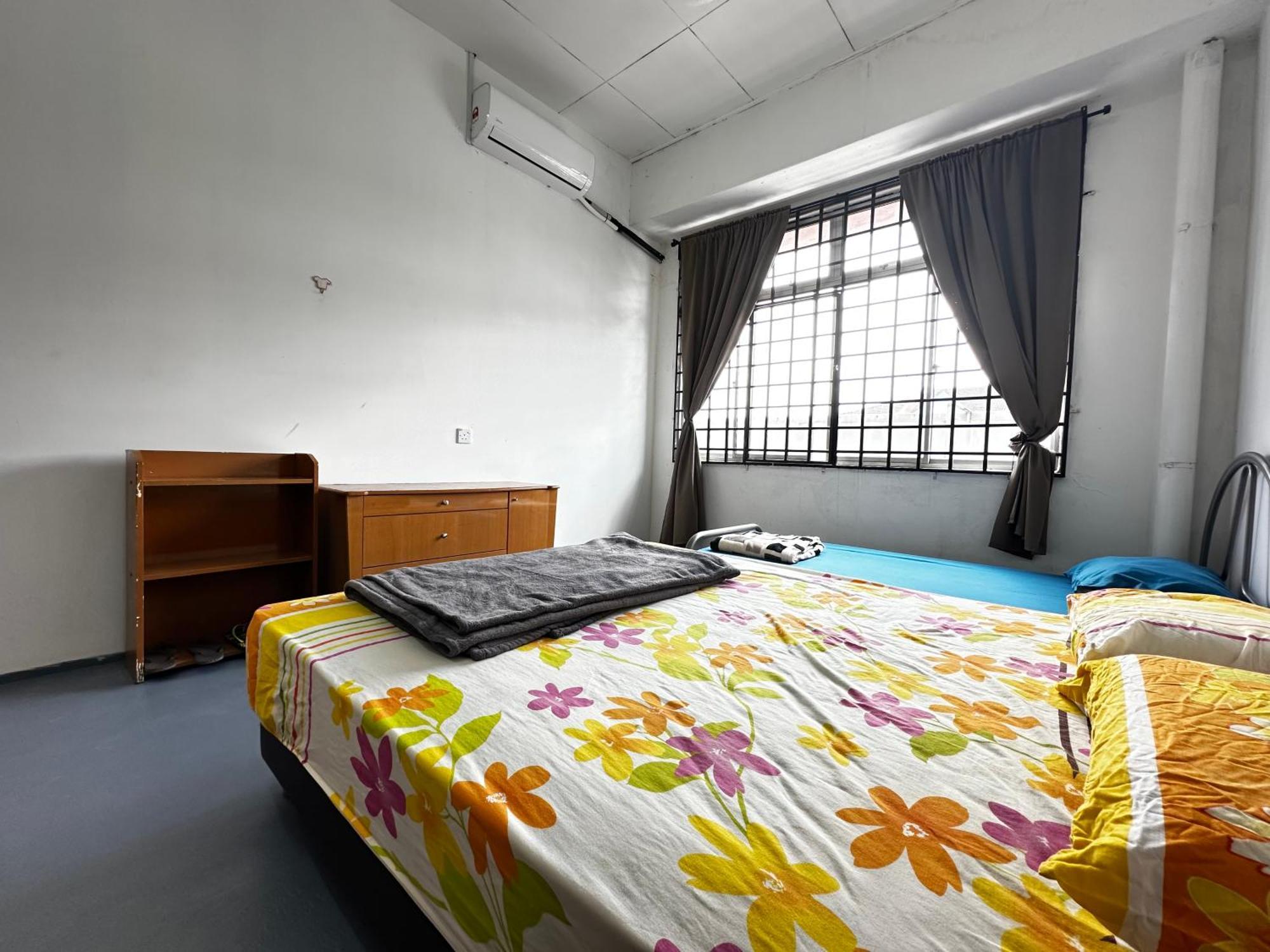 Jiaxin Dormitory - Puteri Wangsa 家馨旅舍 Ulu Tiram Exteriér fotografie